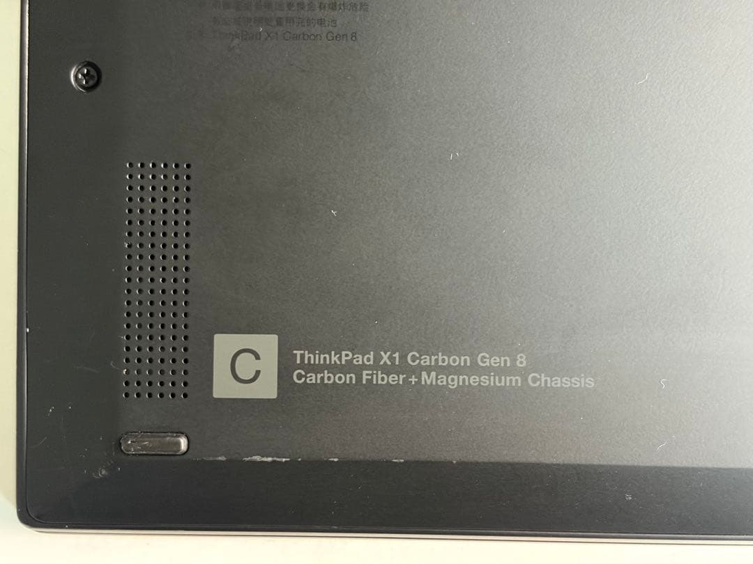 M*a様 ThinkPad X1 Carbon gen8 i7 16GB 512
