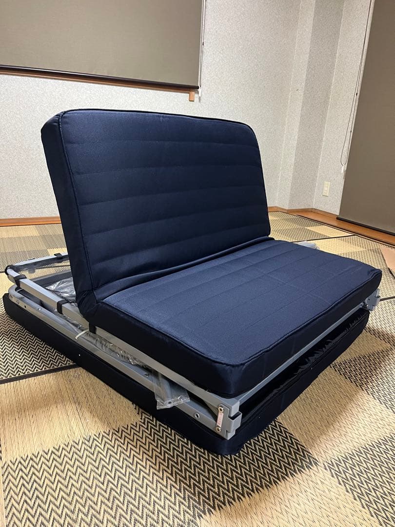 【新品未使用】折りたたみリクライニングベット　シングル