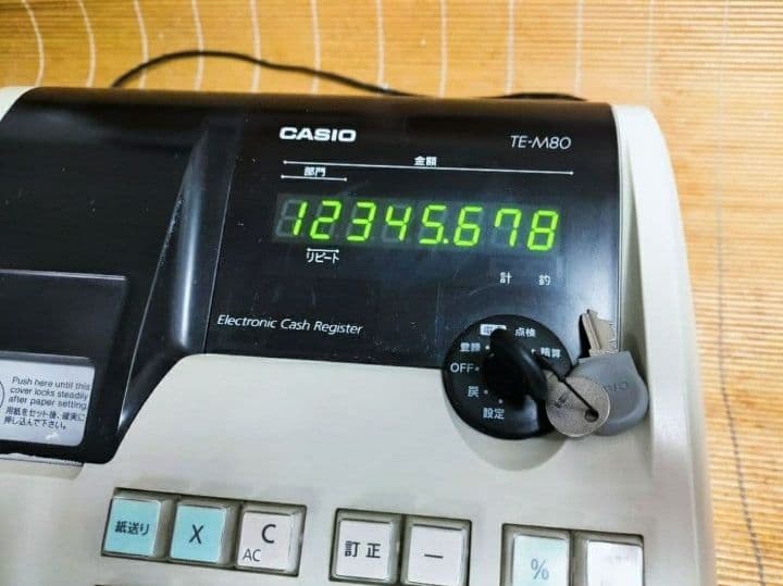 カシオレジスター　TE-M80　中古品　人気機種感熱紙　送料無料　801121