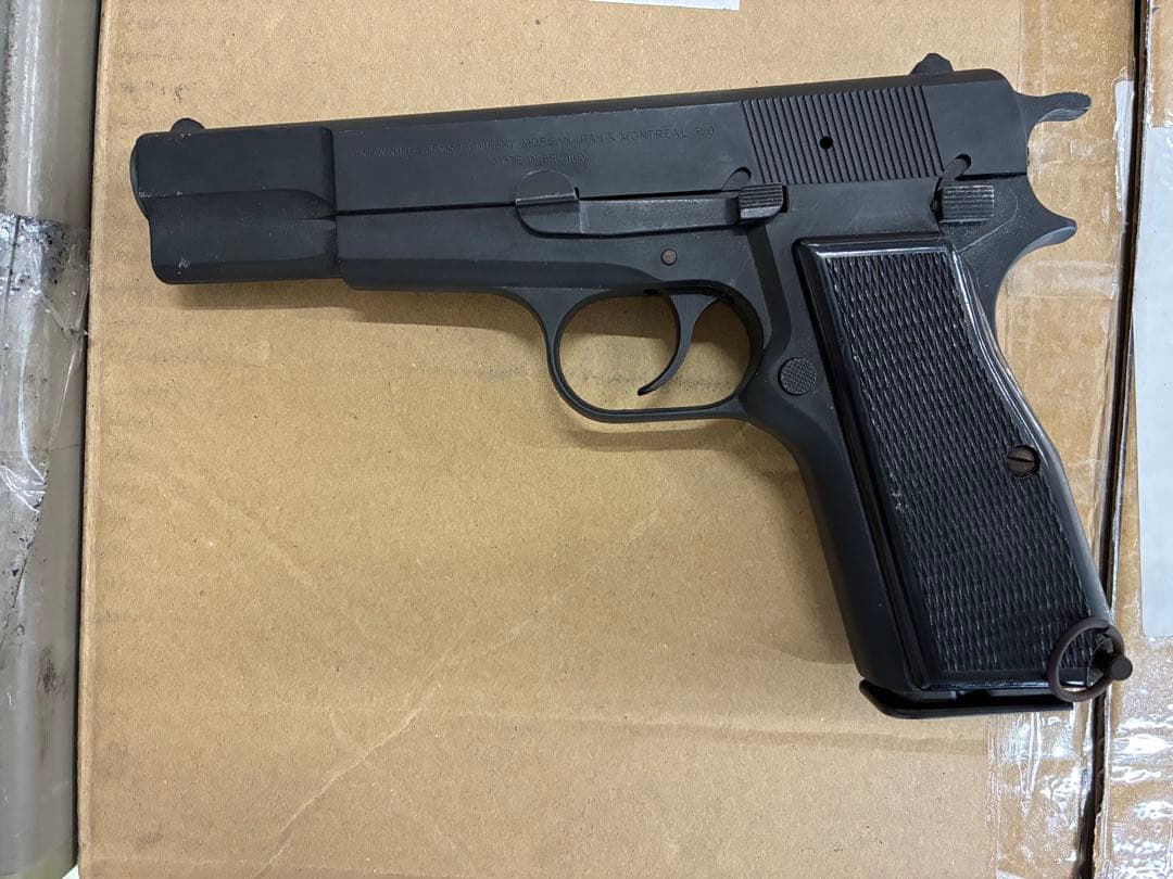 ブローニング・ハイパワー　モデルガン