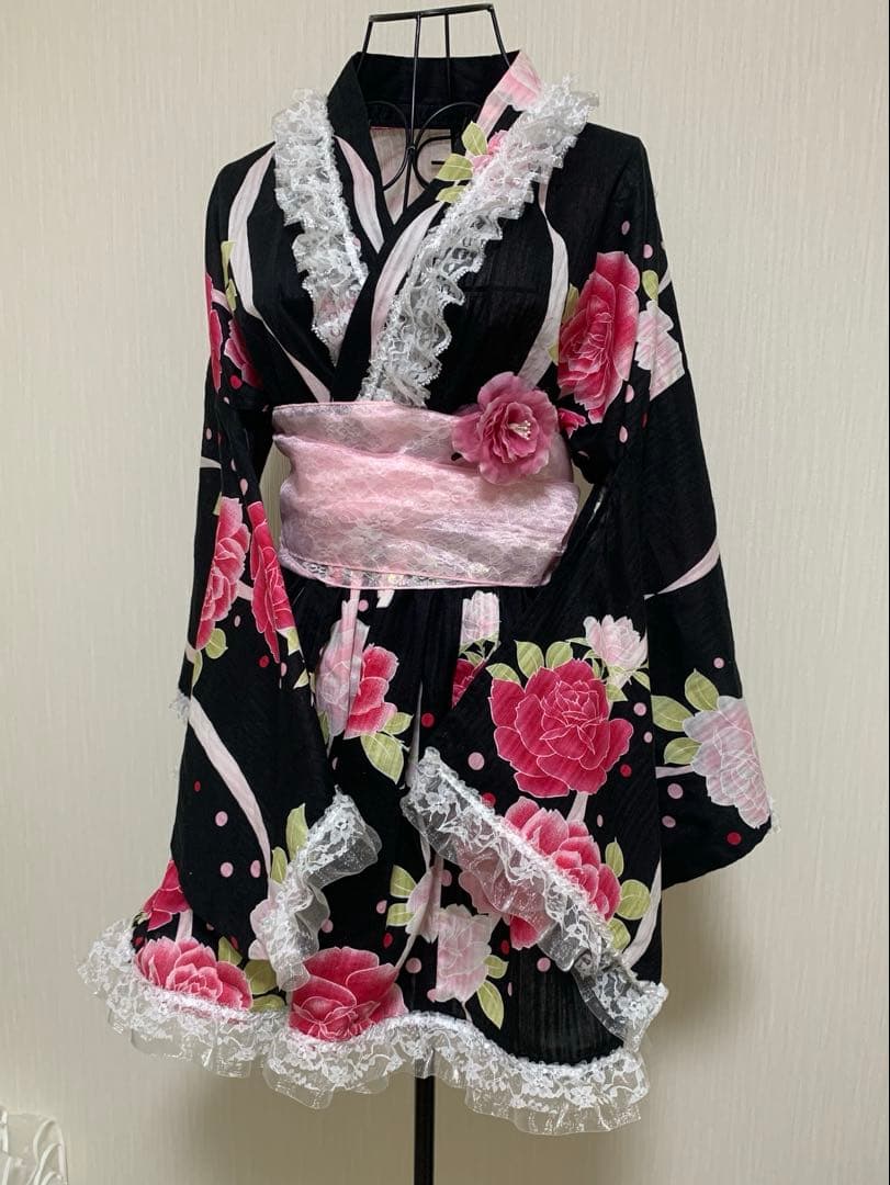 浴衣ドレス　姫ギャル　地雷　量産　平成　花柄　レース　かわいい　バラ　黒ピンク
