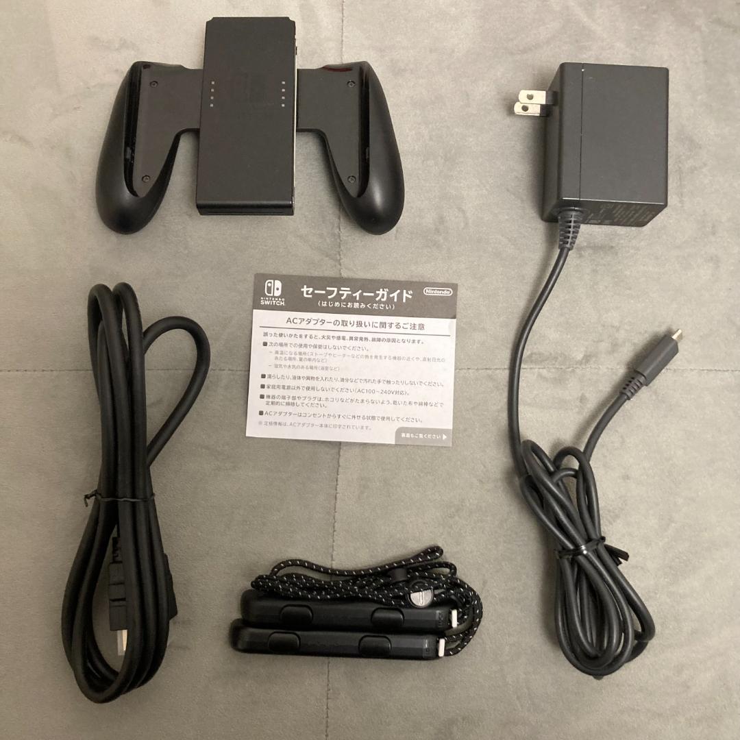 【美品】Nintendo Switch ネオンブルー・ネオンレッド 新型