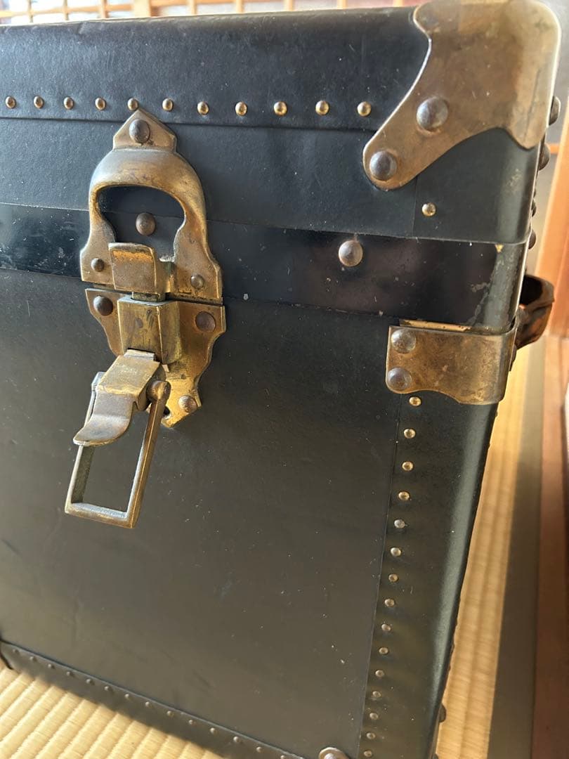 トランク　アンティーク　衣装ケース