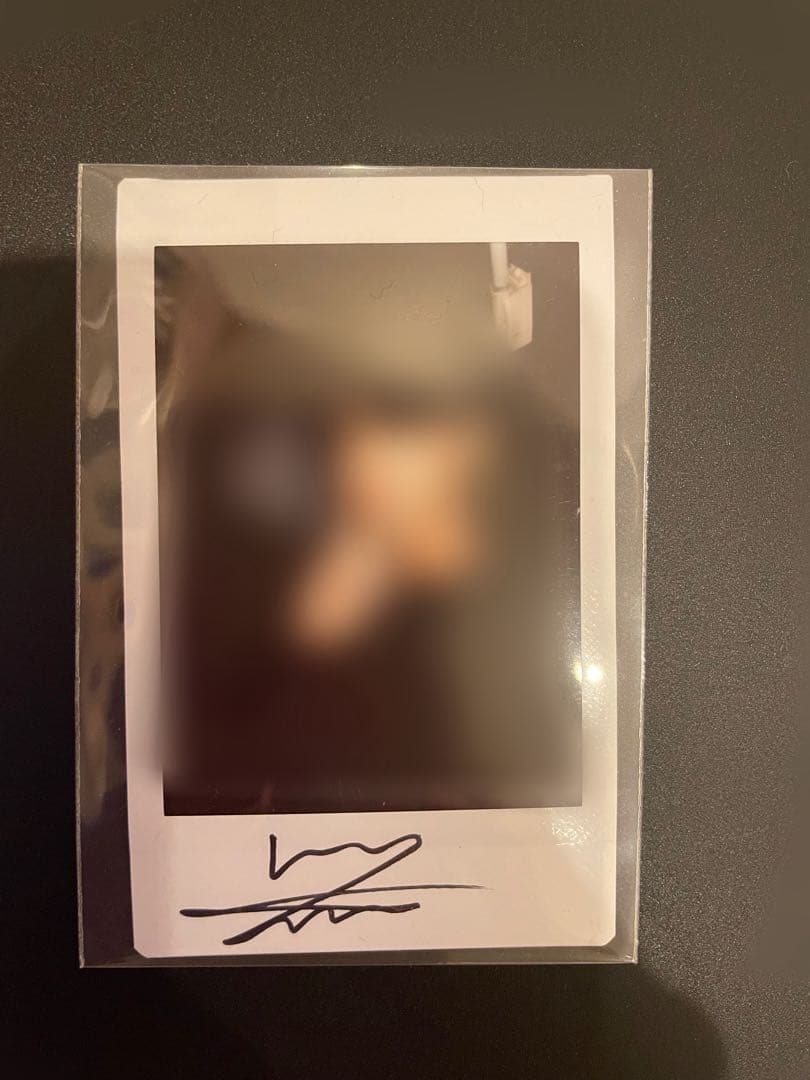 ateez ウヨン 直筆サイン入りチェキポラロイド
