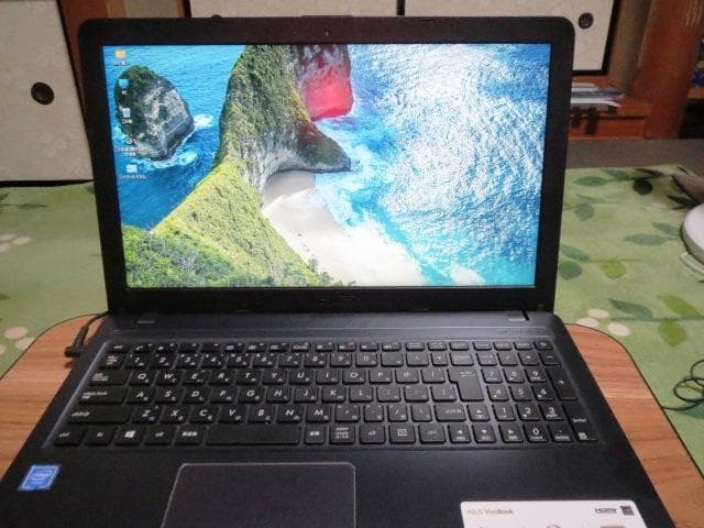 ASUS VivoBook 15_ASUS Laptop ノートPC