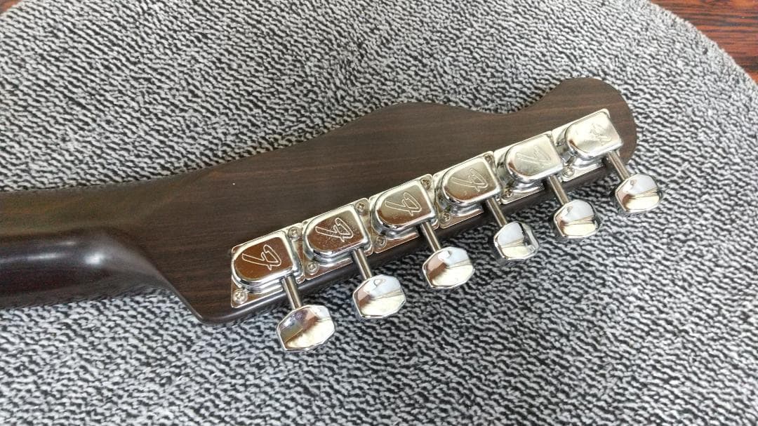 B テレキャスター　オールローズ風　きれいです！