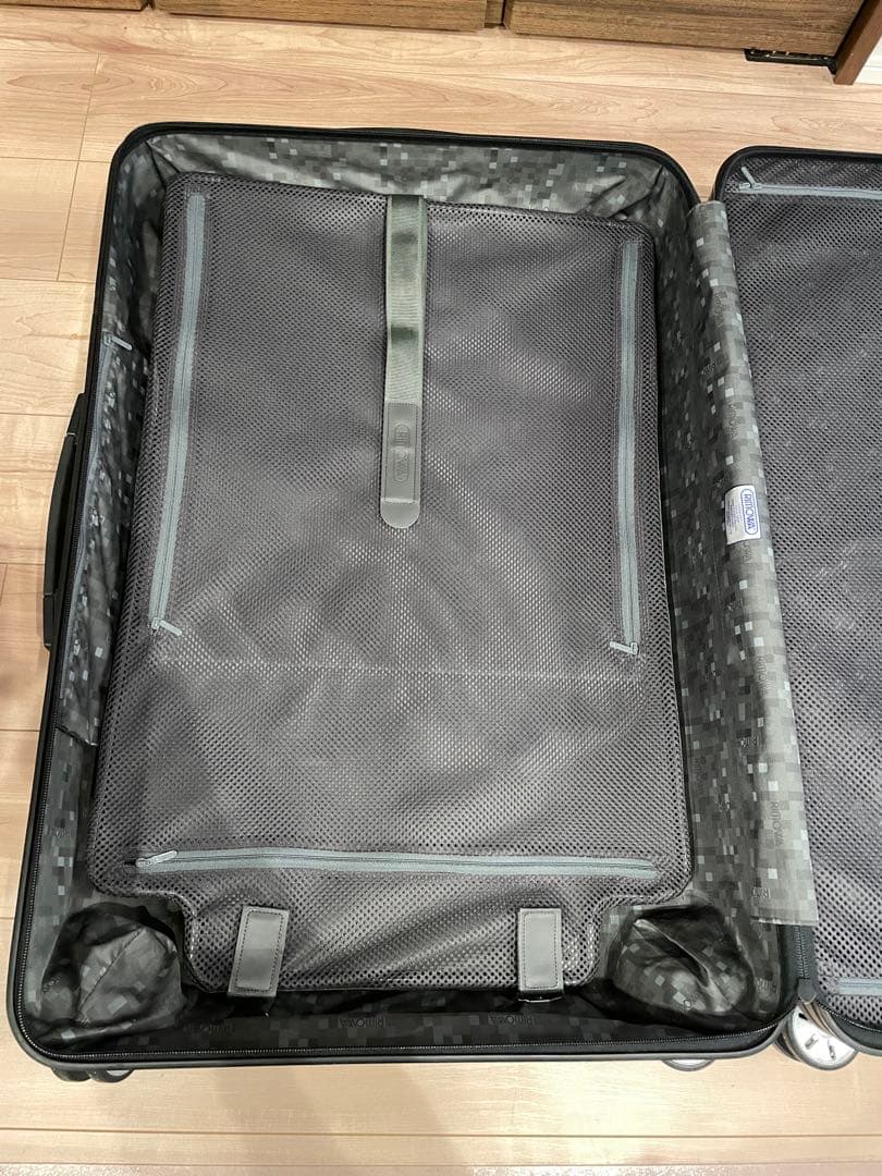 RIMOWA リモワ スーツケース サルサ ブラック 4輪 104L