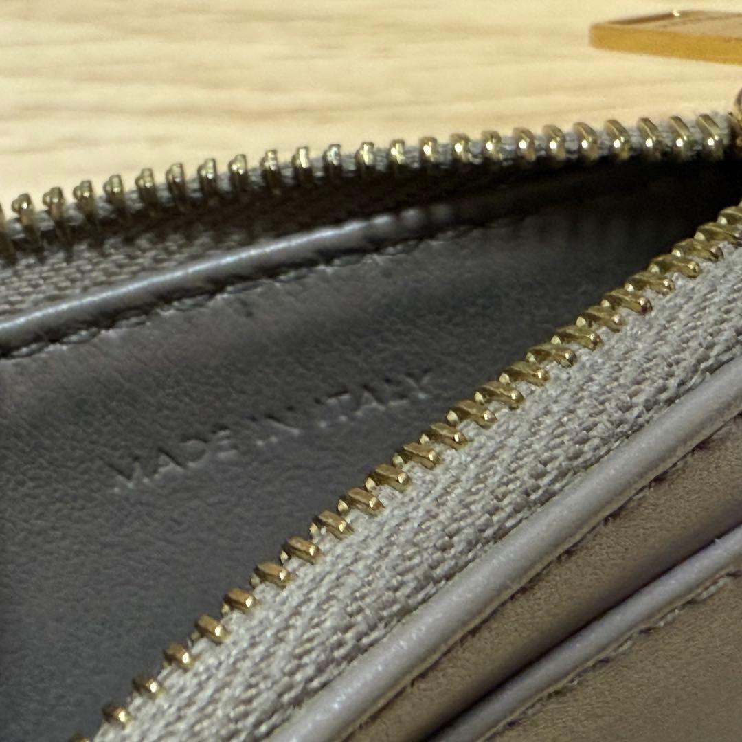 CELINE セリーヌ 入れ付きコンパクトウォレット トリオンフ