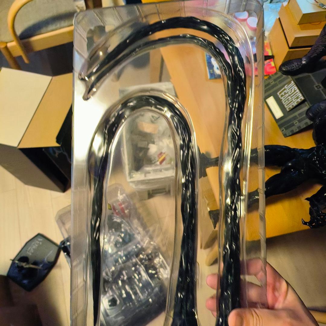 ホットトイズ ヴェノム：レット・ゼア・ビー・カーネイジ１／６スケールフィギュア