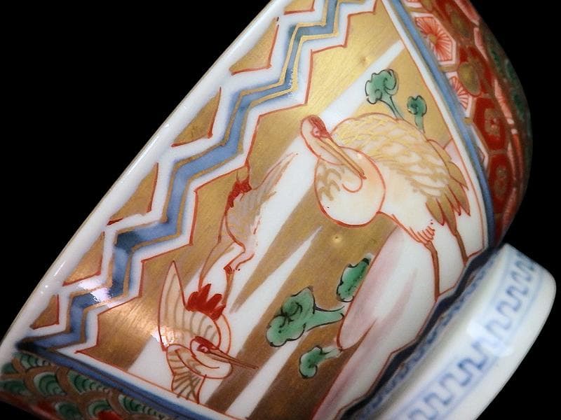 古伊万里　金襴手　亀甲に青海波　舞鶴の図　蓋茶碗　2客　E086AS-DAk