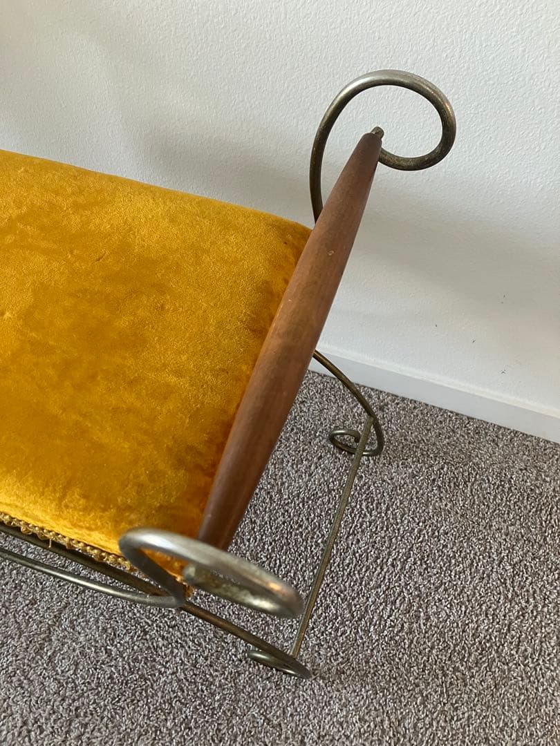 黄色ベルベットクッション ヴィンテージスツール