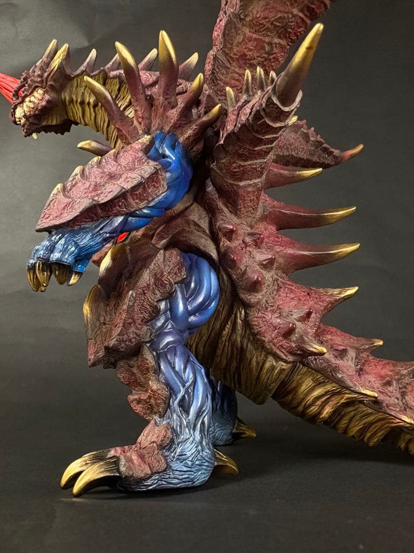 ご依頼品　マガオロチ　ソフビ　リペイント完成品