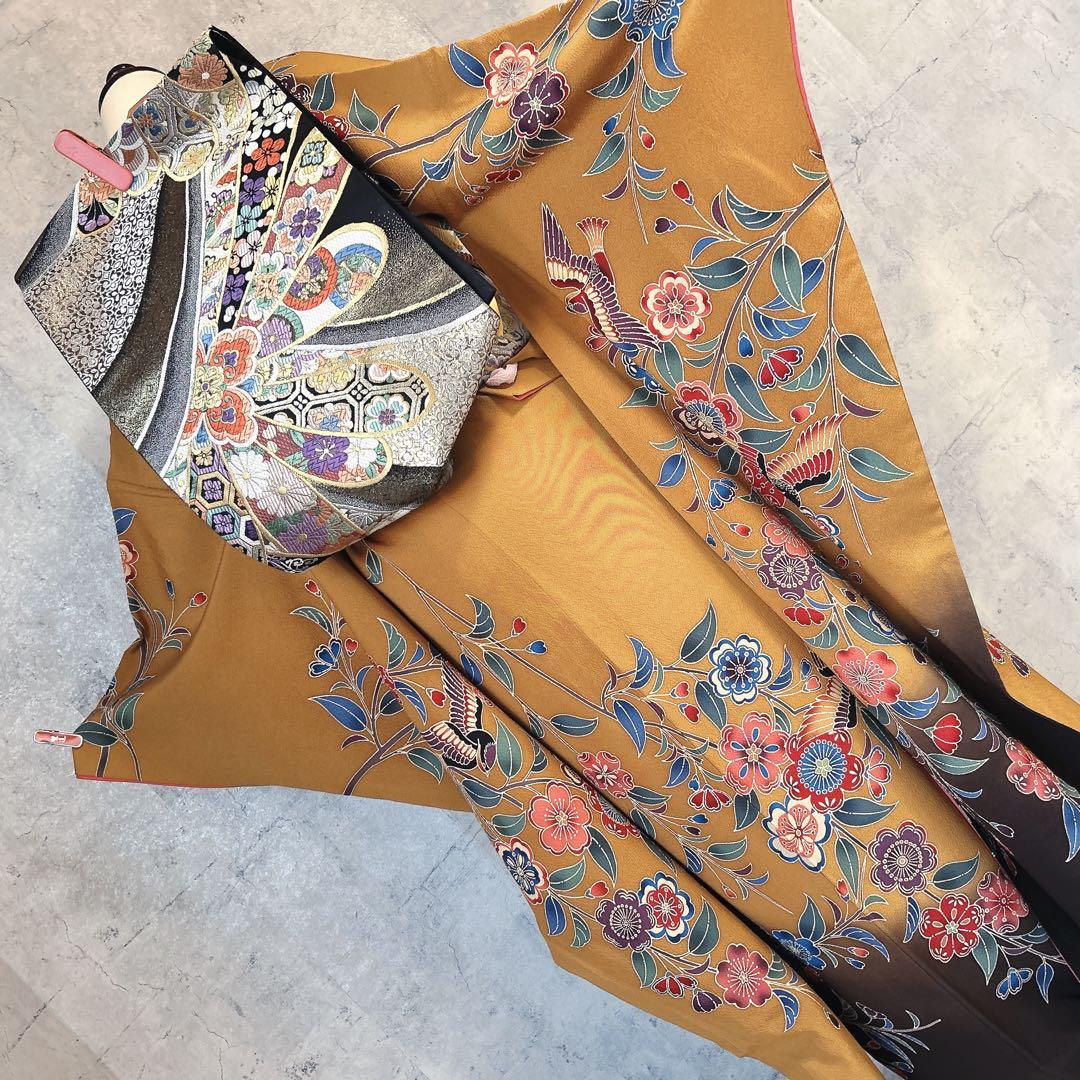 振袖　フルセット　紅型　黄色　花鳥文様　小鳥　華やか　豪華　m2