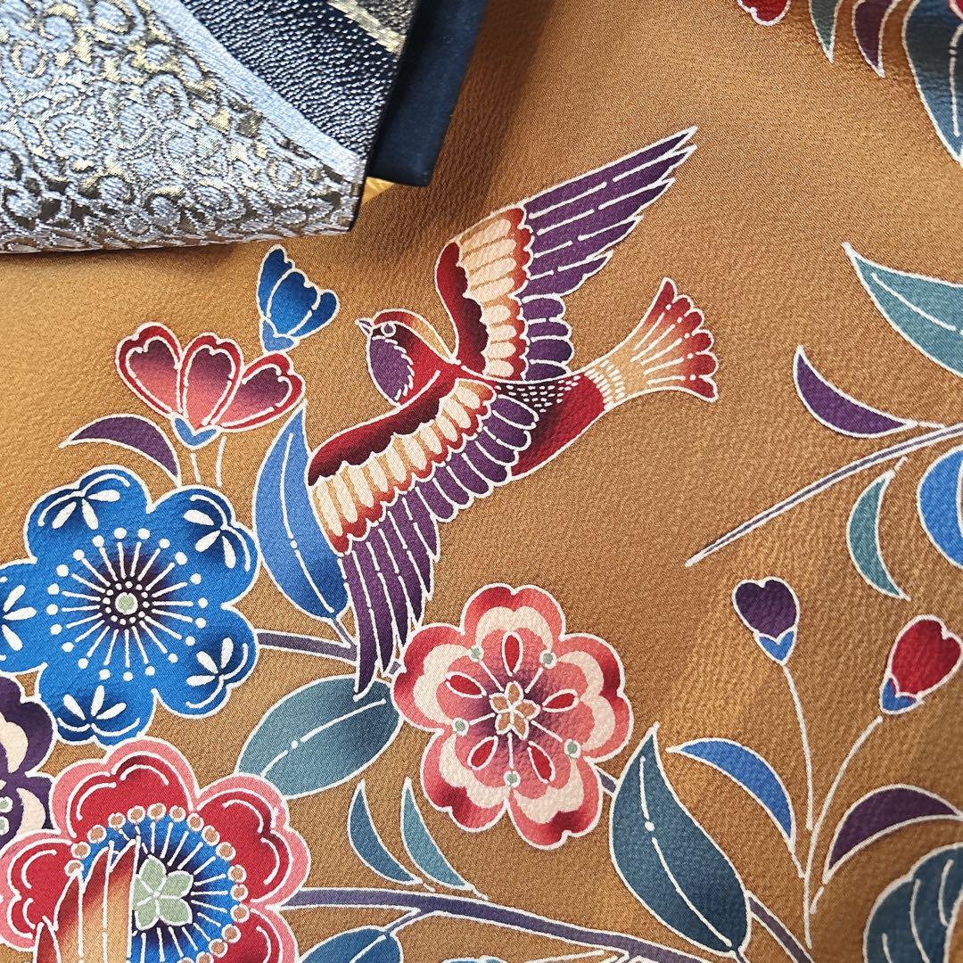 振袖　フルセット　紅型　黄色　花鳥文様　小鳥　華やか　豪華　m2