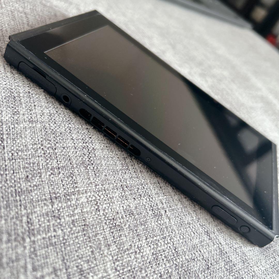 【液晶キズなし】Nintendo Switch バッテリー強化版 2021年