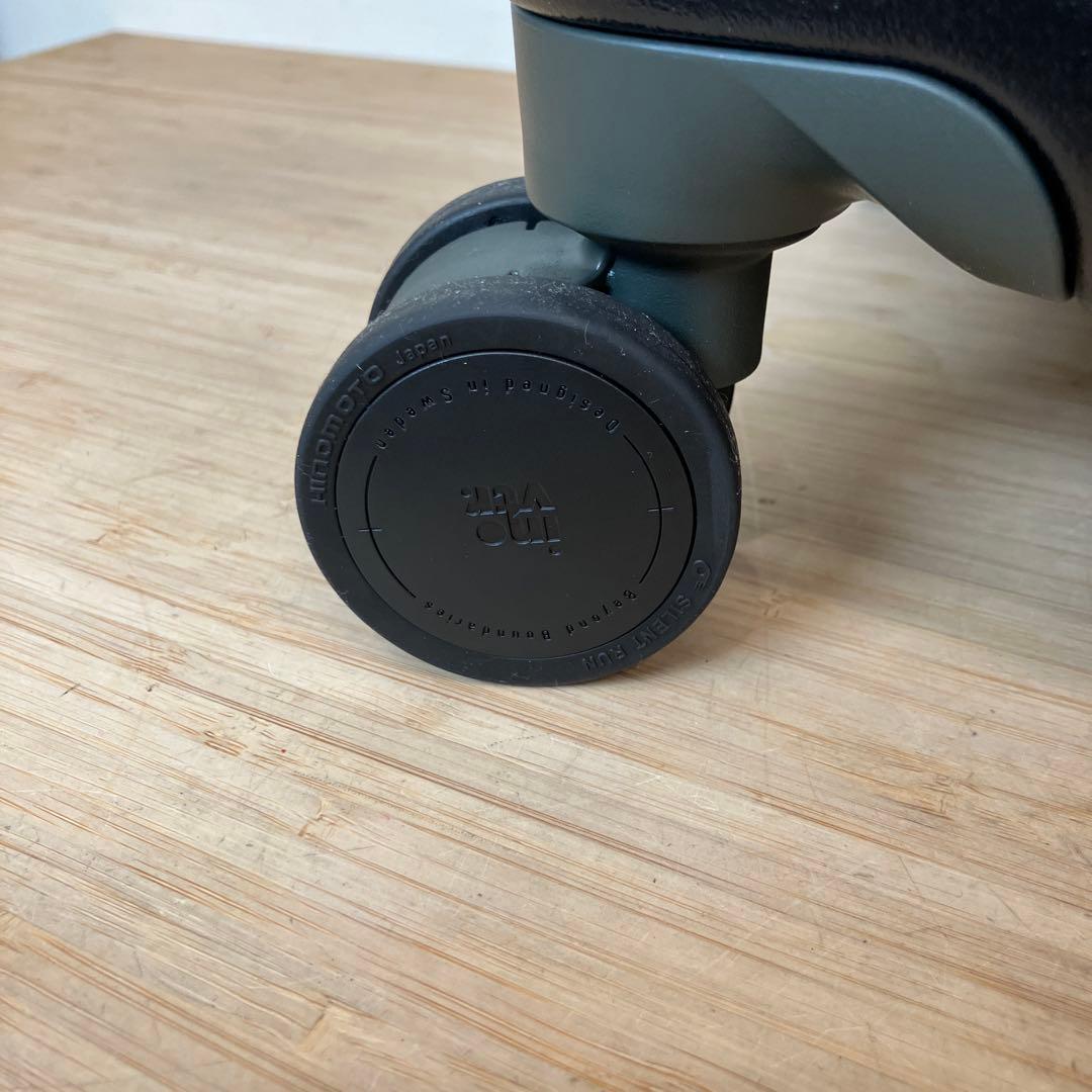 未使用品innovator INV90 ブラック キャリーケース