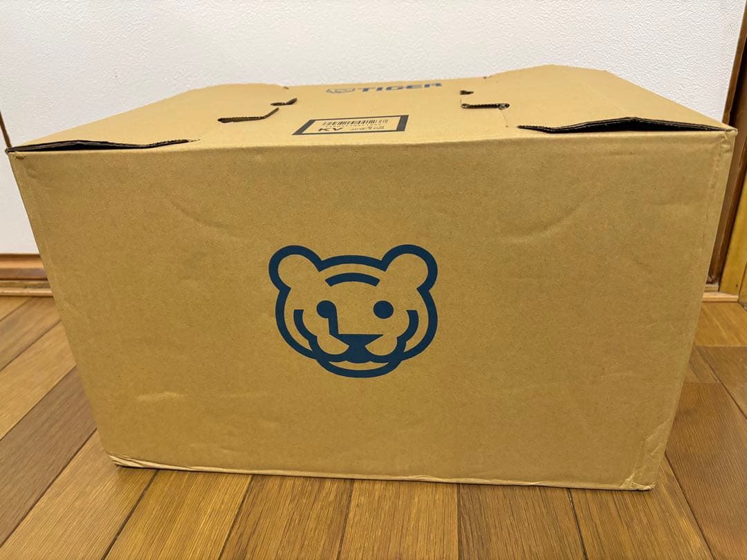 新品　タイガーTIGER IH炊飯器 炊きたてJPW-Y100KV5.5合 黒