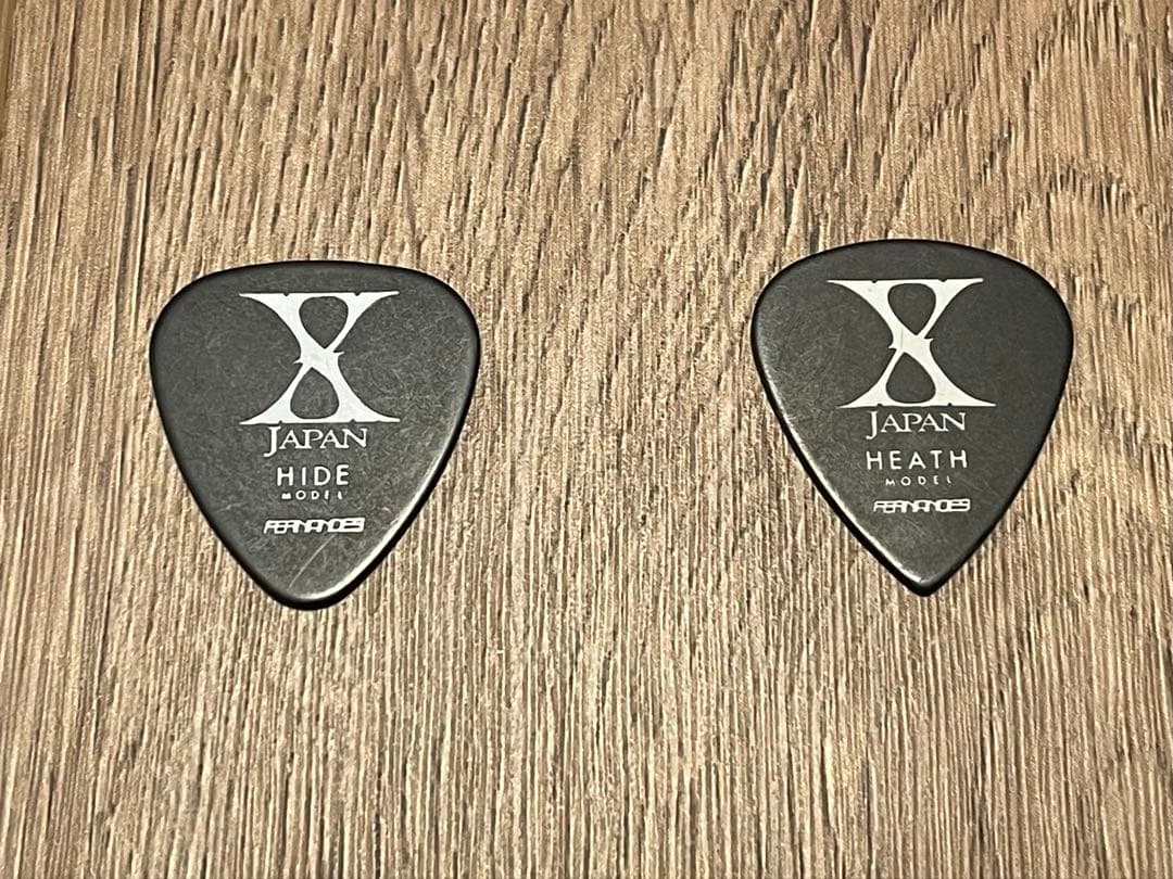 X JAPAN/X JAPAN RETURNS、HIDEとHEATHのピック付き
