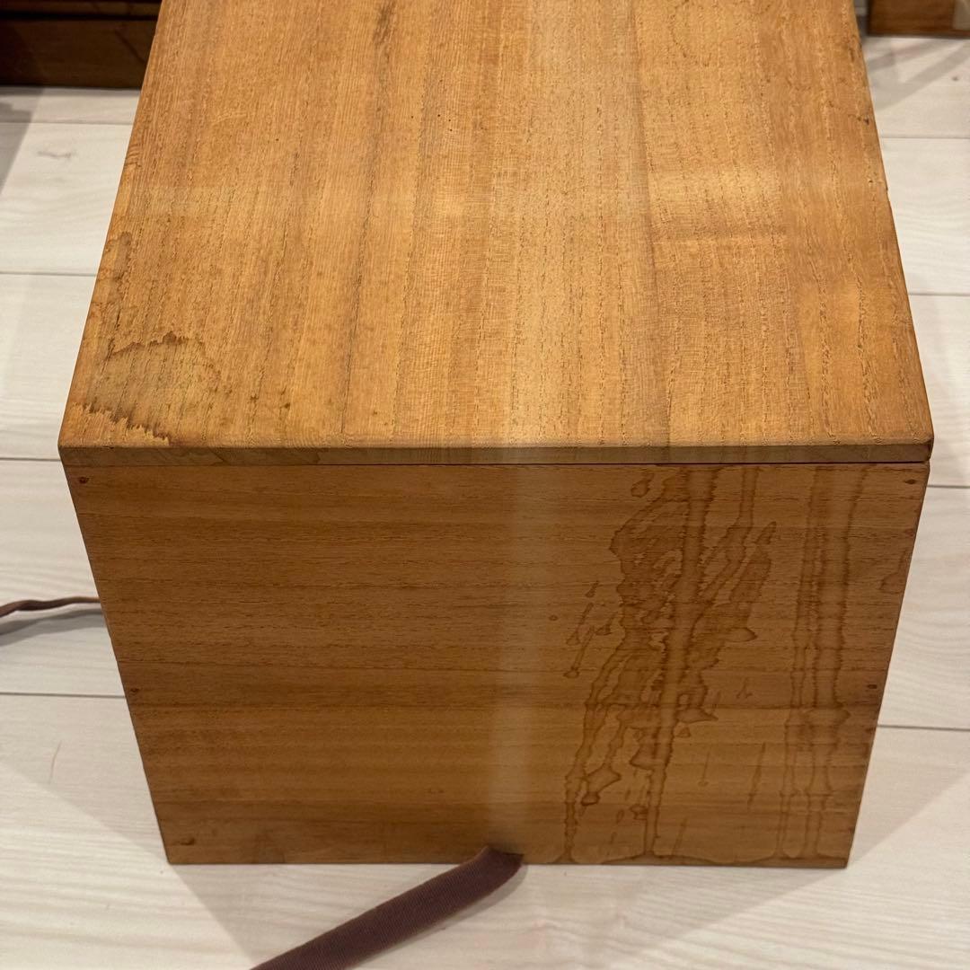 青磁 飾り壺小野卓