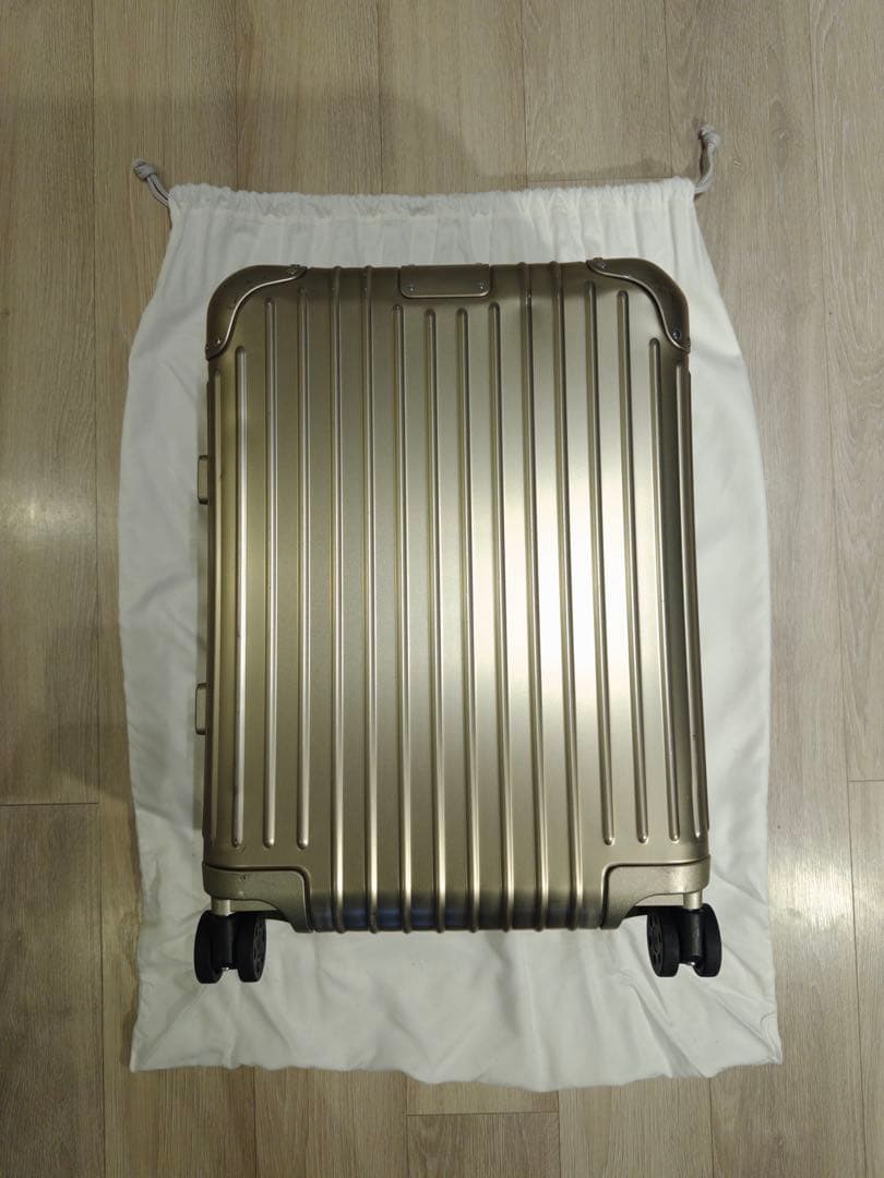 【RIMOWA リモワ】 美品 オリジナル キャビン S アルミニウム キャリー