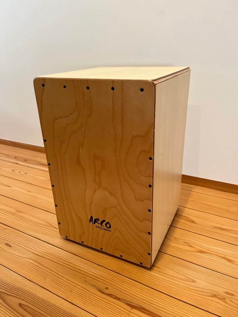 ARCO カホン サウンドホール付き