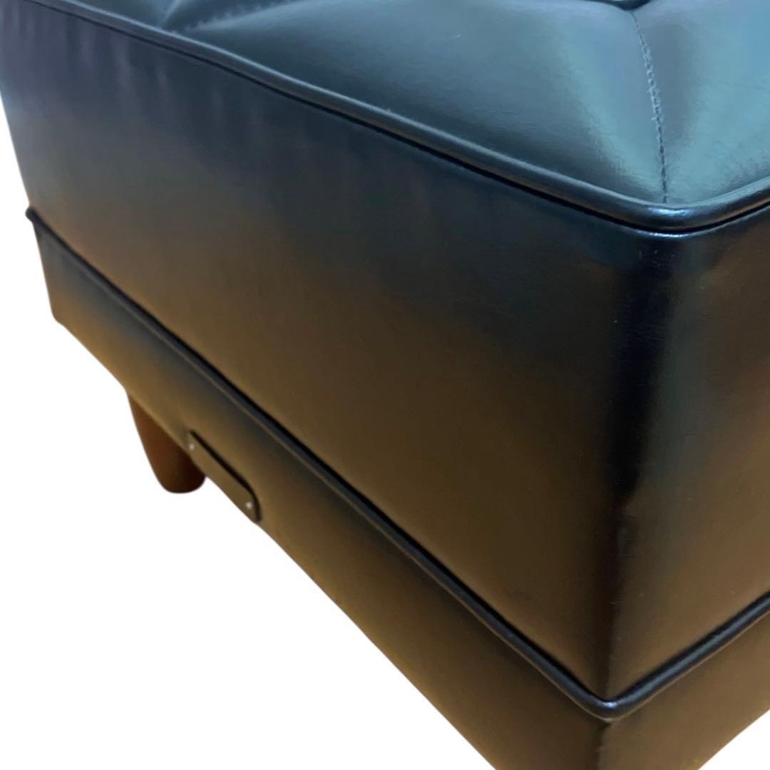 カリモク60 オットマン スタンダードブラック[X36206BD]