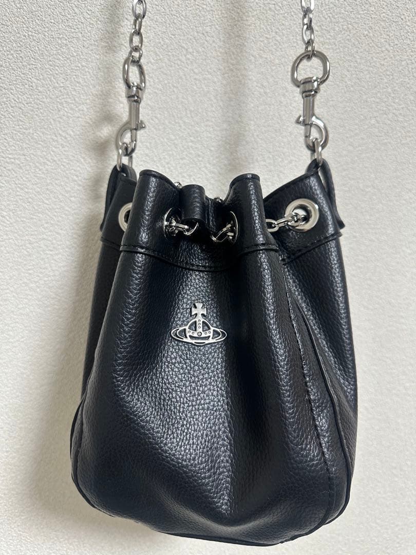 り*︎様 Vivienne Westwood バケツ型ショルダーバッグ ブラック