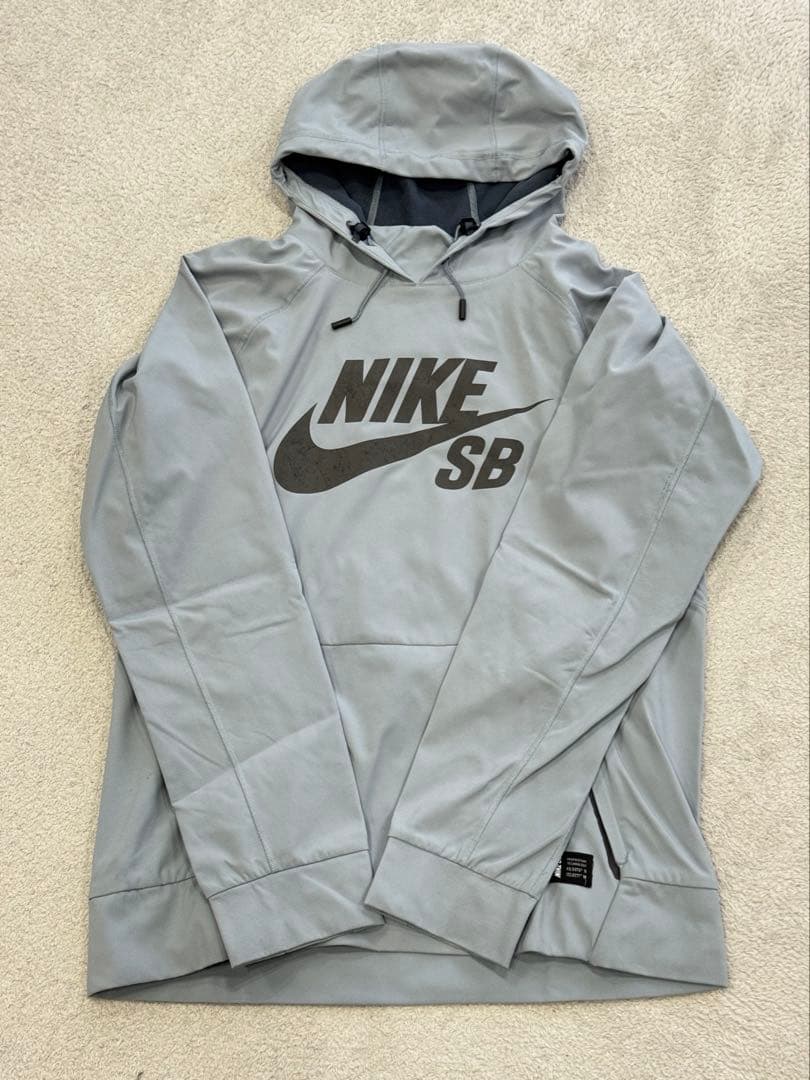 ナイキSB エニグマ　メンズ　フーディ