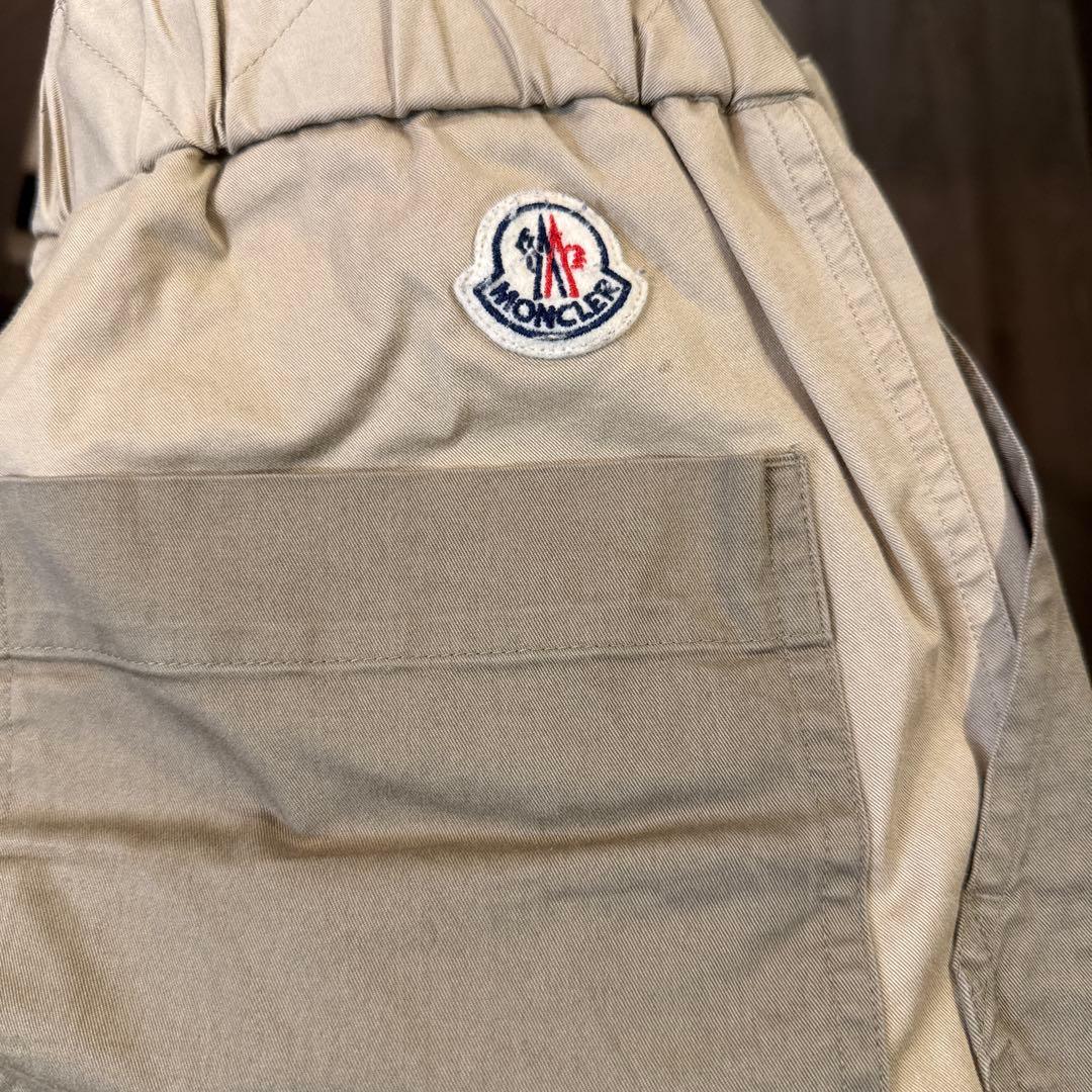 今月末8/31で出品を終了 【正規・美品】モンクレールM メンズ　 ベージュ