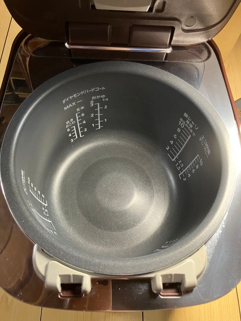 極美品　Panasonic 可変圧力IHジャー炊飯器 SR-PA188-T