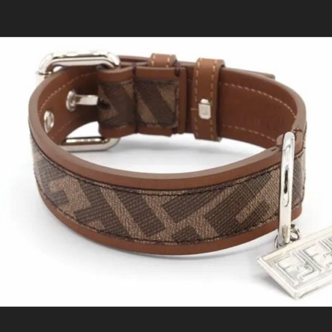 FENDI 犬　首輪　ドッグ　ペット用品