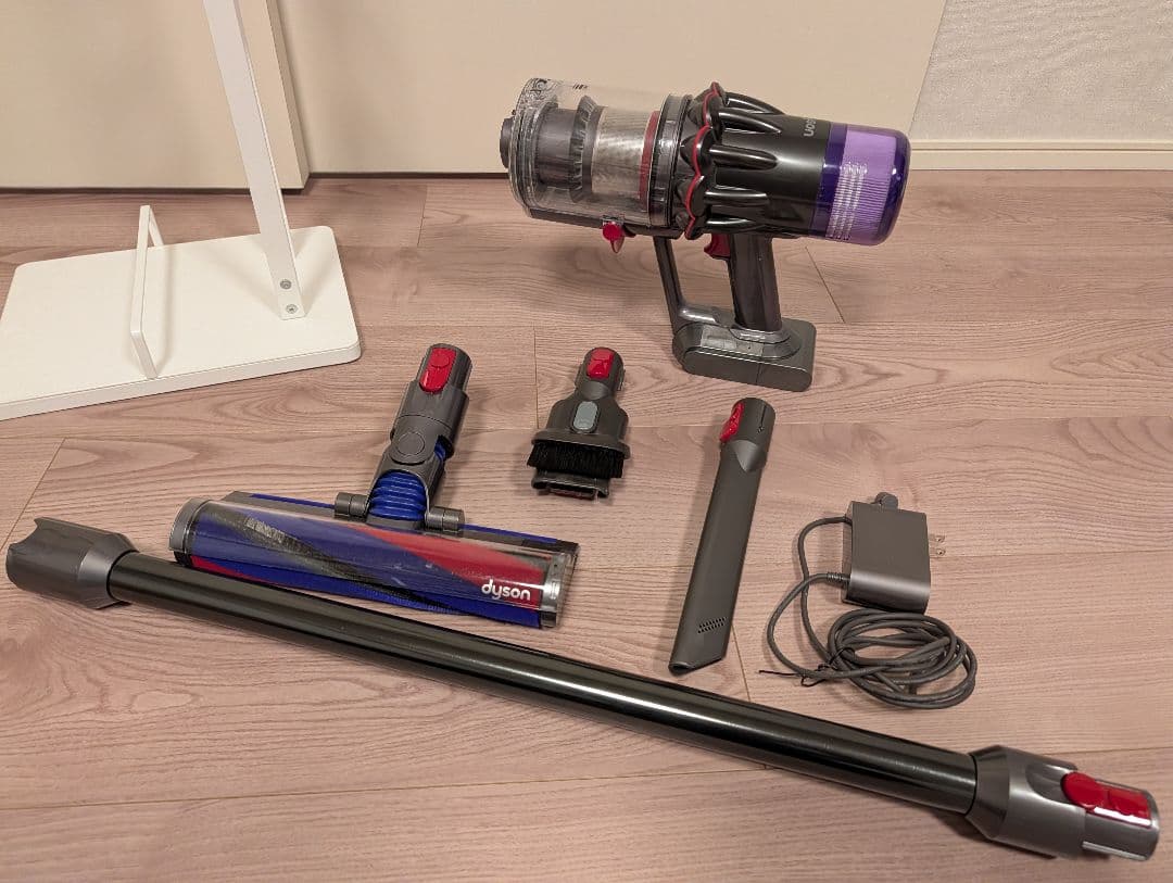 ダイソン掃除機(SV18 FF OR2)＋山崎実業スタンド