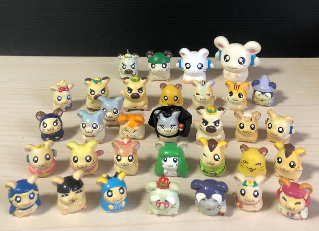 とっとこハム太郎　鉛筆キャップ　フィギュア29個　プラスおまけ4個　計33個