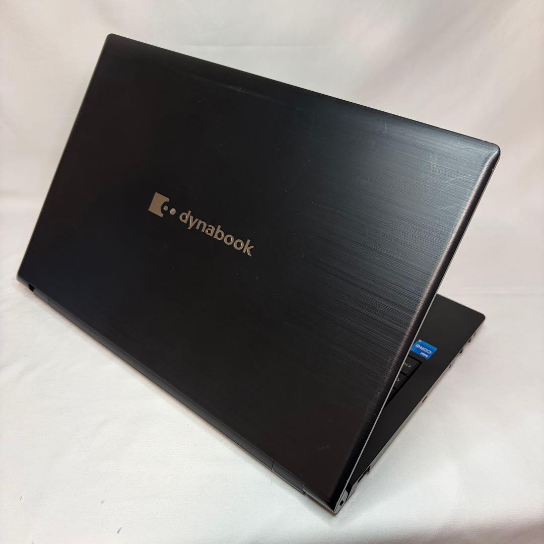 準美品 dynabook B65/HU 11世代 i5 15.6 FHD DVD
