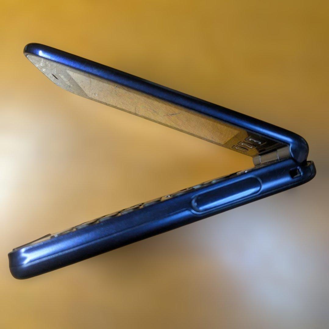 docomo らくらくホン F-02J ネイビー