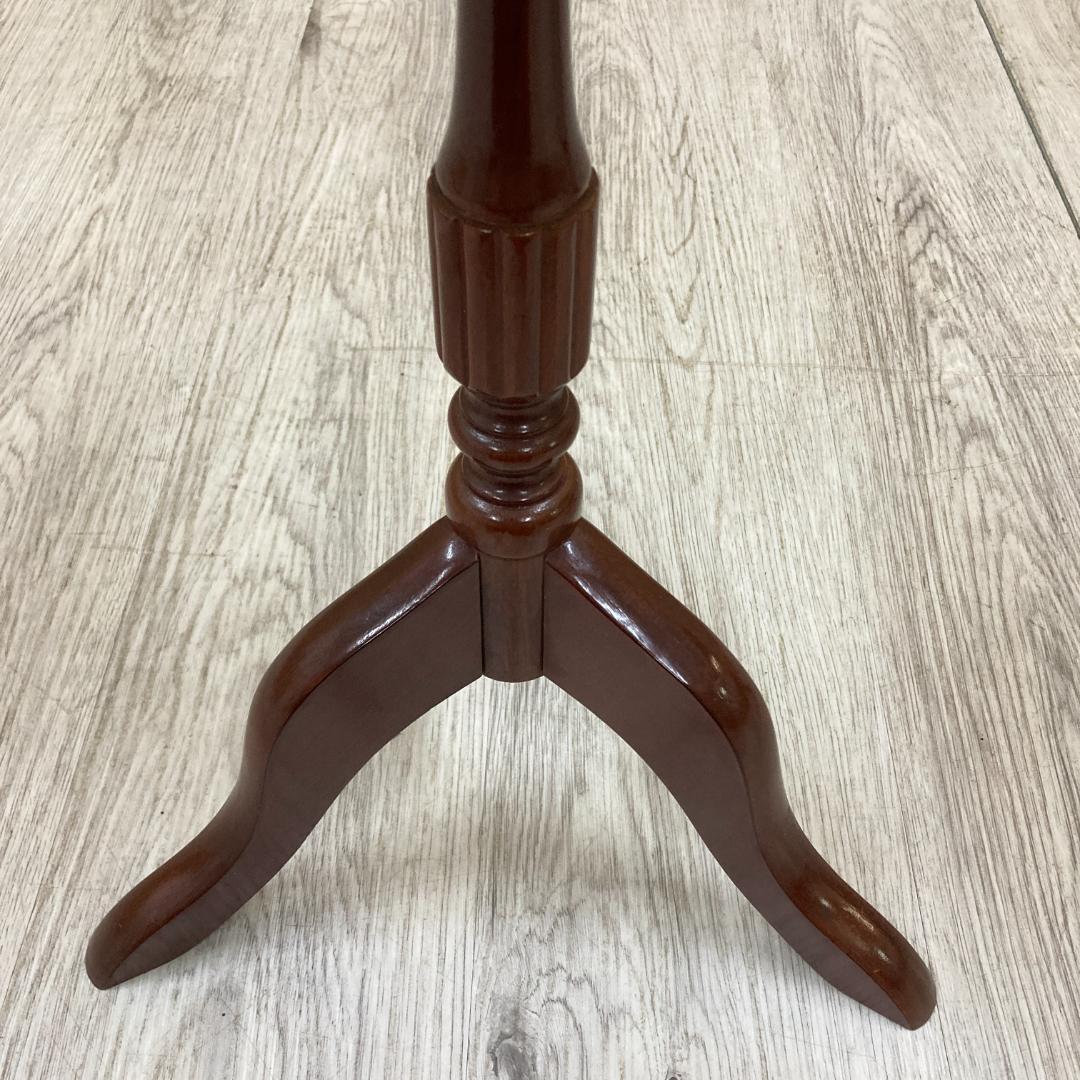 アンティーク調　サイドテーブル　コーヒーテーブル A