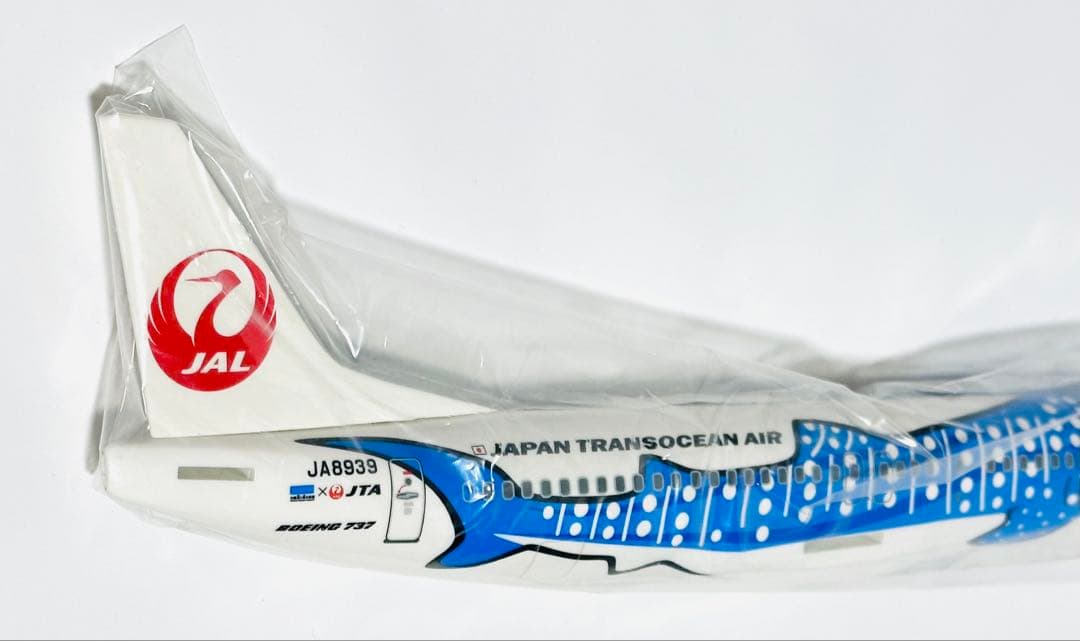 JALUX 1/130 B737-400 JTAジンベエジェット