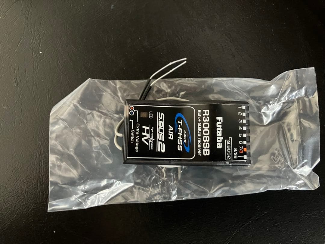 (新品同様)Futaba 10J-2.4GHz R/Cシステム　ダブルスプリング