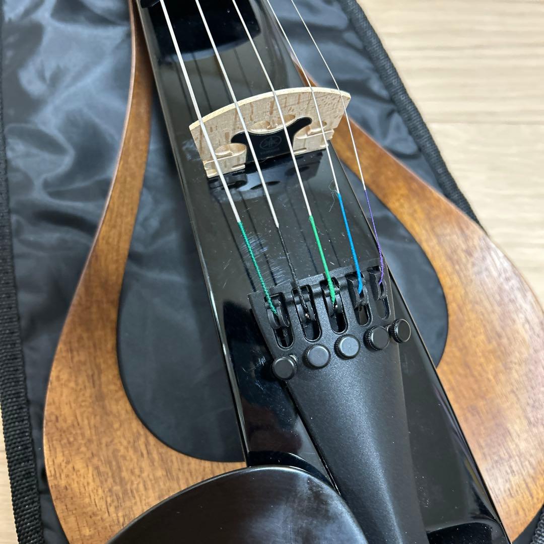 美品✨YAMAHA ヤマハ　エレクトリック　5弦 バイオリン YEV105 bl
