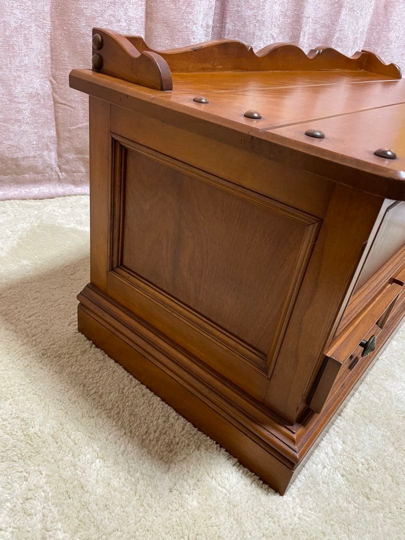 横浜Daniel ダニエル　ベンチ　ベンチボックス　キャビネット　ベンチチェスト