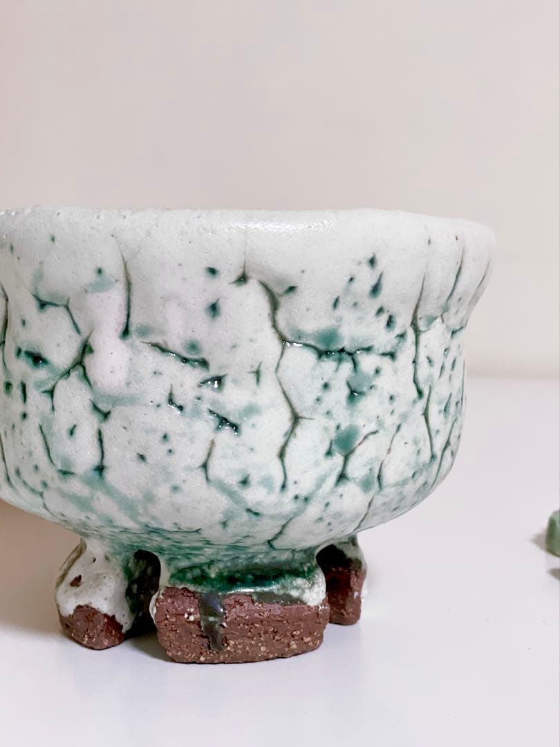 萩焼　山根清玩　鬼萩　緑　割高台　新品　光彩庵　抹茶碗　陶器