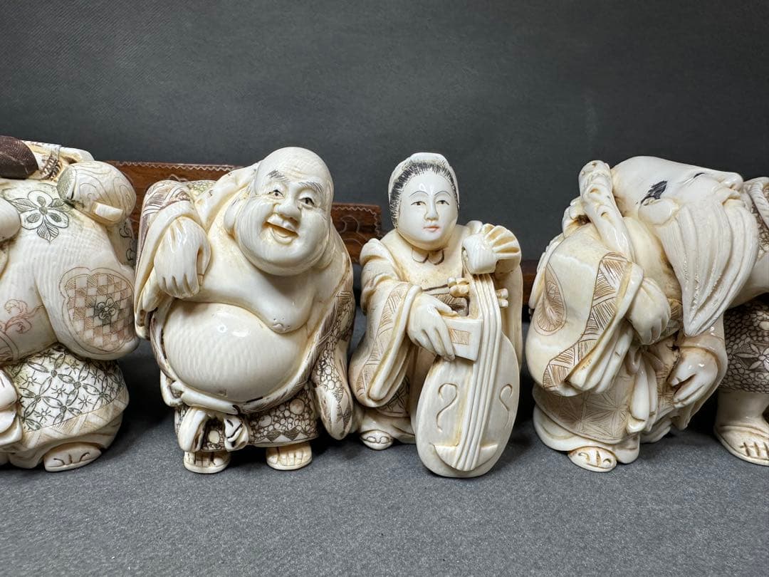 極上　七福神　置物　根付　天然素材　アンティーク　和彫　骨董　飾り物　古美術品
