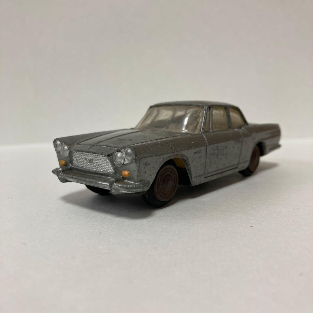 モデルペットNo.15プリンス スカイラインスポーツミニカー