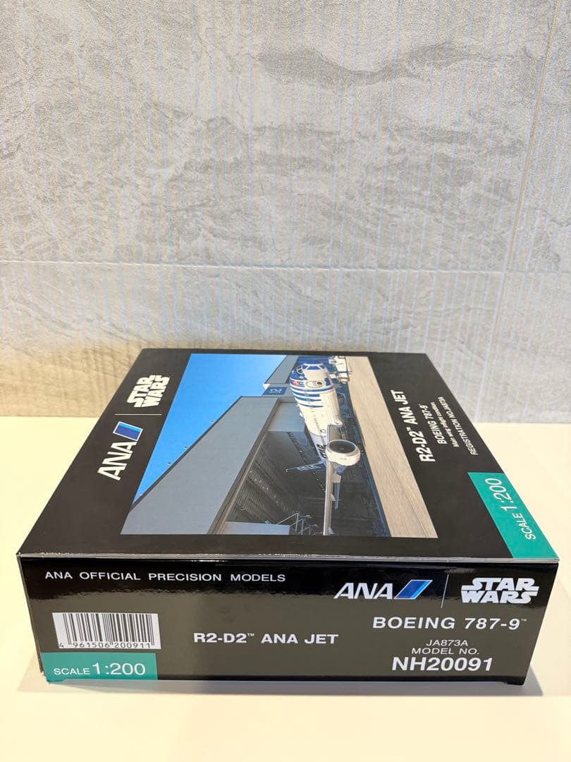 【新品未開封】全日空商事 1/200 B787-9 R2-D2 ANA JET