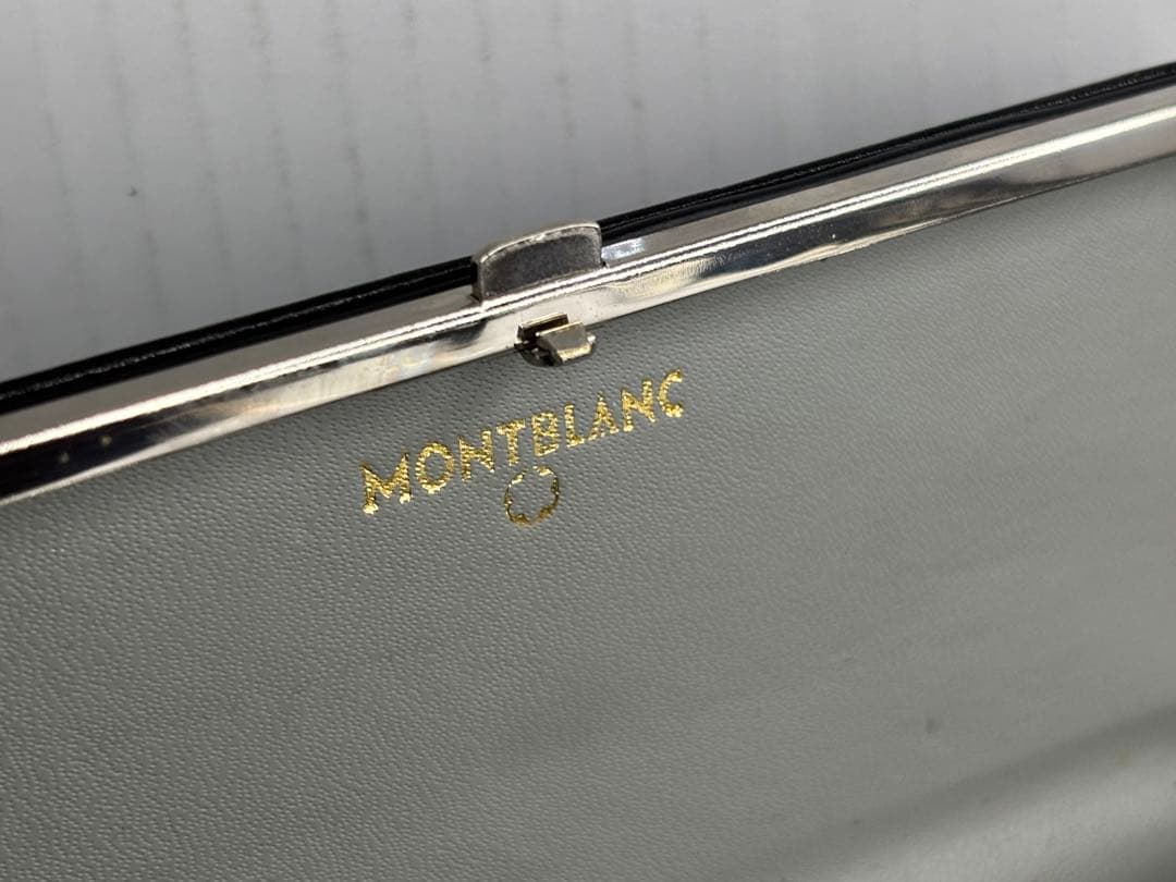 ⭐️レアで貴重なかなり稀少なヴィンテージCLASSICペンポーチ3本差⭐️モンブラン