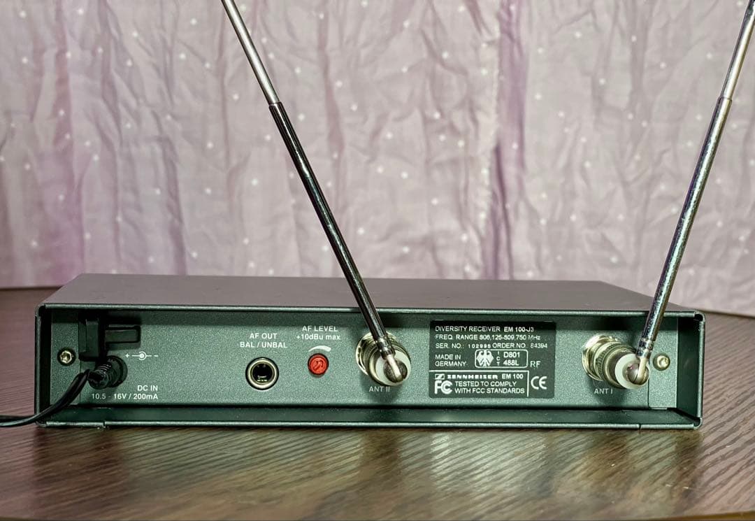 ③Sennheiser EW100 B帯 ワイヤレスシステム ラベリアマイク付