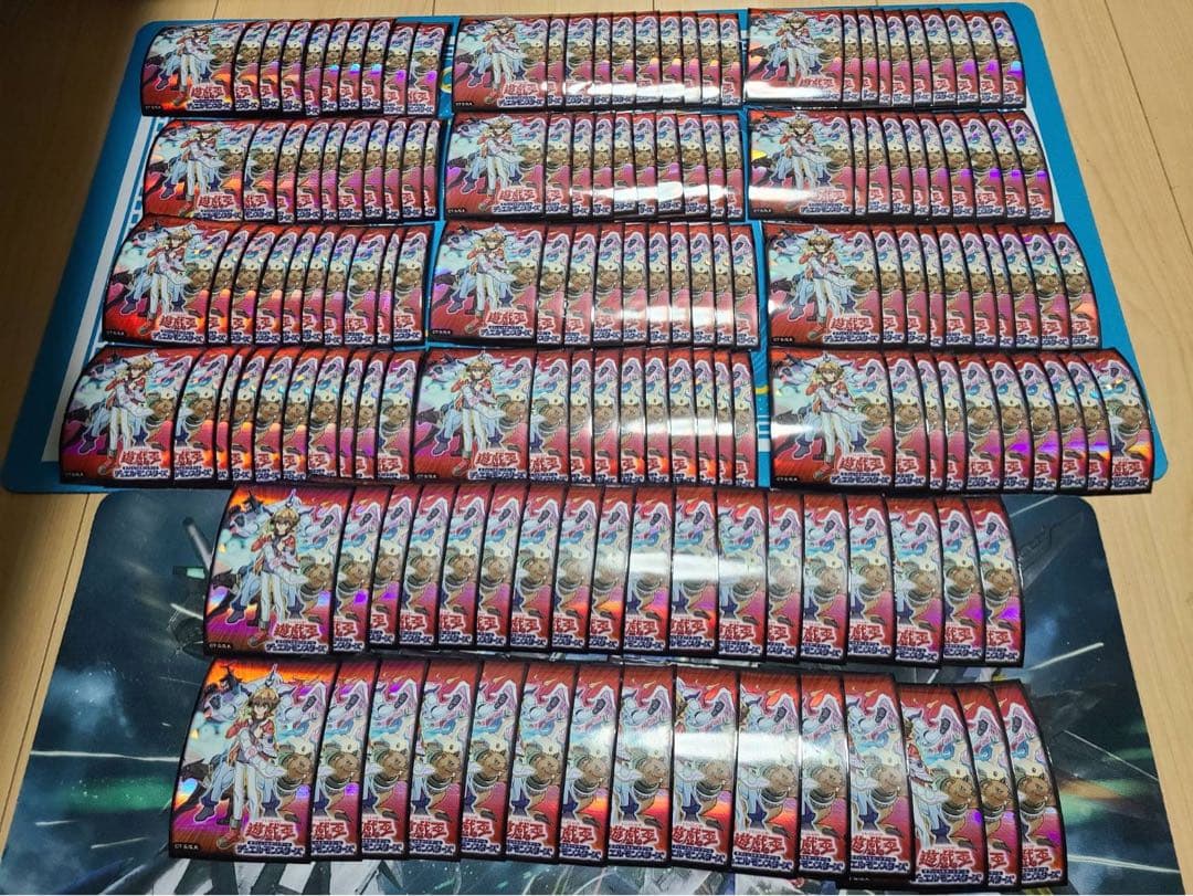 【傷み大】遊戯王 遊城十代 スリーブ 153枚