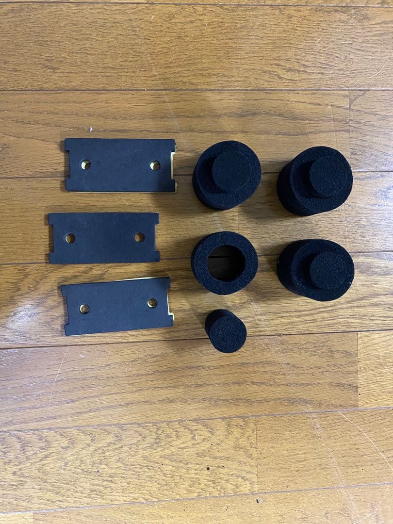 Bowers & Wilkins 684 スピーカー