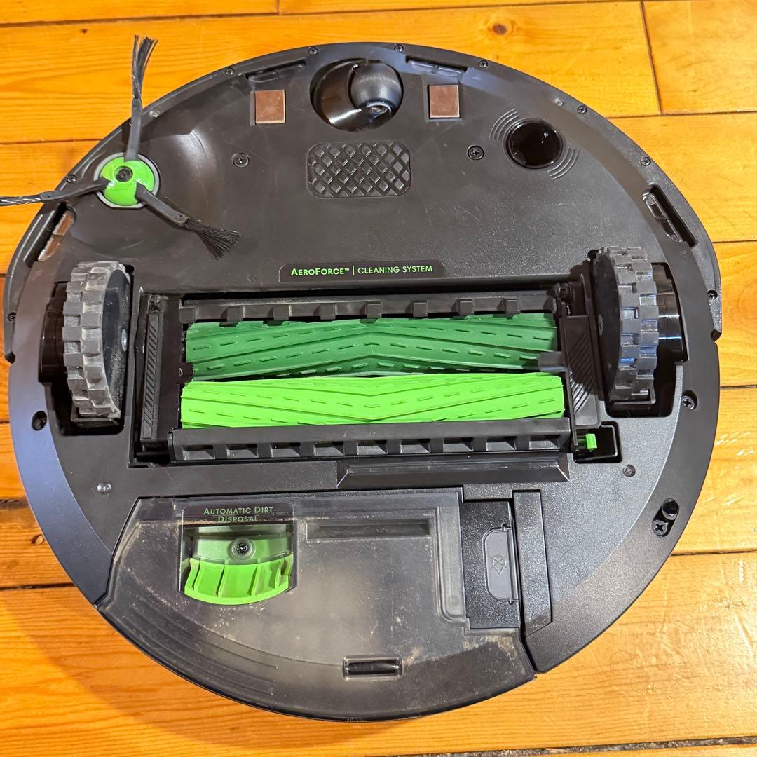 初期不良保証 清掃済 使用少ない ルンバ i5+ 自動ゴミ収集 i555860