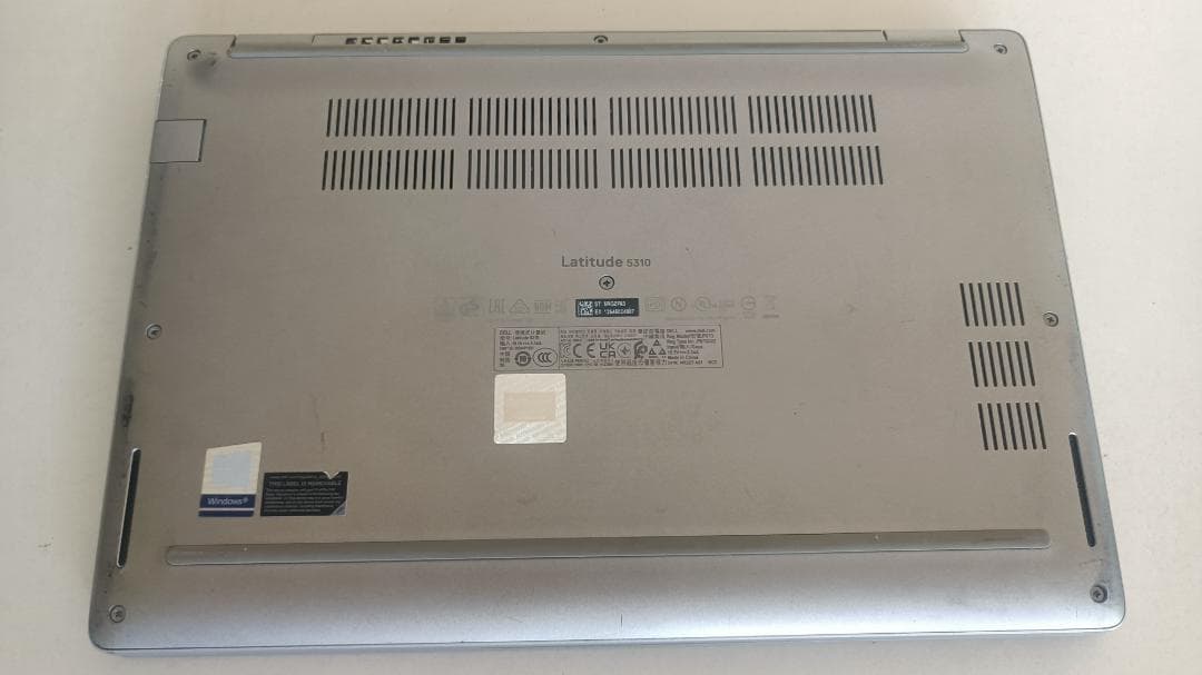 ⭐️ノートパソコンDELL第10世代Core i5 SSD256Gメモリ16G